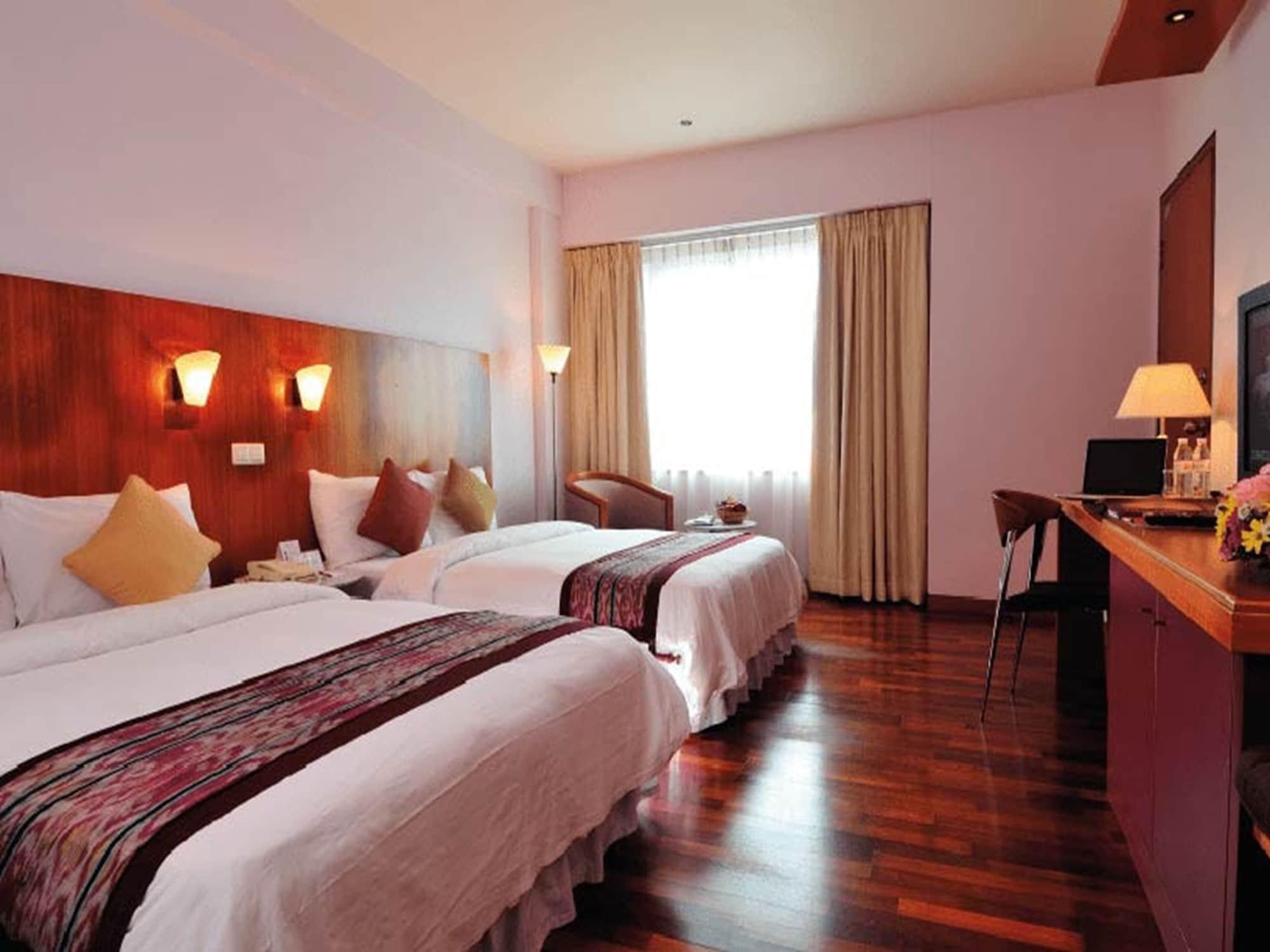 Parkcity Everly Hotel Bintulu Eksteriør bilde