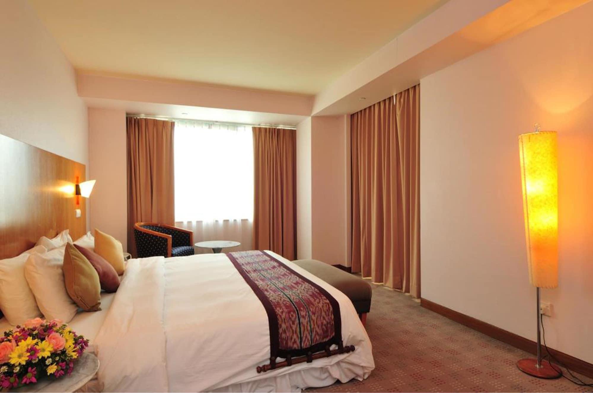 Parkcity Everly Hotel Bintulu Eksteriør bilde