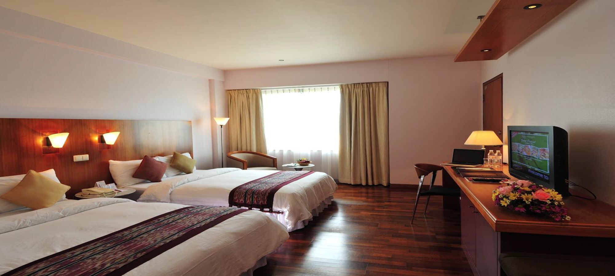 Parkcity Everly Hotel Bintulu Eksteriør bilde